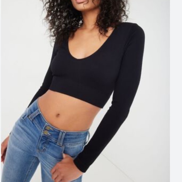 Stella Long Sleeve Crop Top - Picture 1 of 3